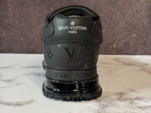 Louis Vuitton Run Away Sneakers: imagen 9