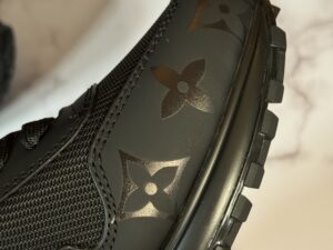 Louis Vuitton Run Away Sneakers: imagen 4