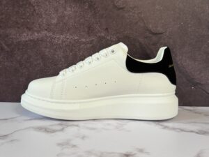 Alexander McQueen Oversized Sneakers: imagen 8