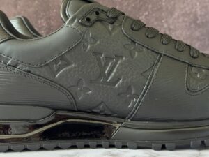 Louis Vuitton Run Away Sneakers: imagen 6