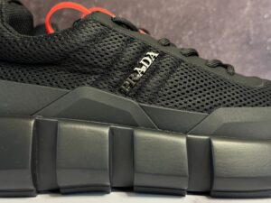 Prada Sneakers: imagen 5