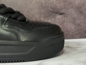 Valentino Garavani One Stud Sneakers: imagen 7