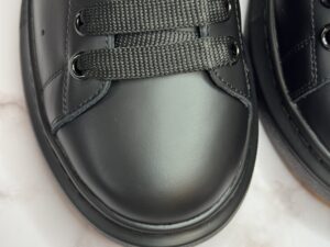 Alexander McQueen Oversized Sneaker: imagen 4